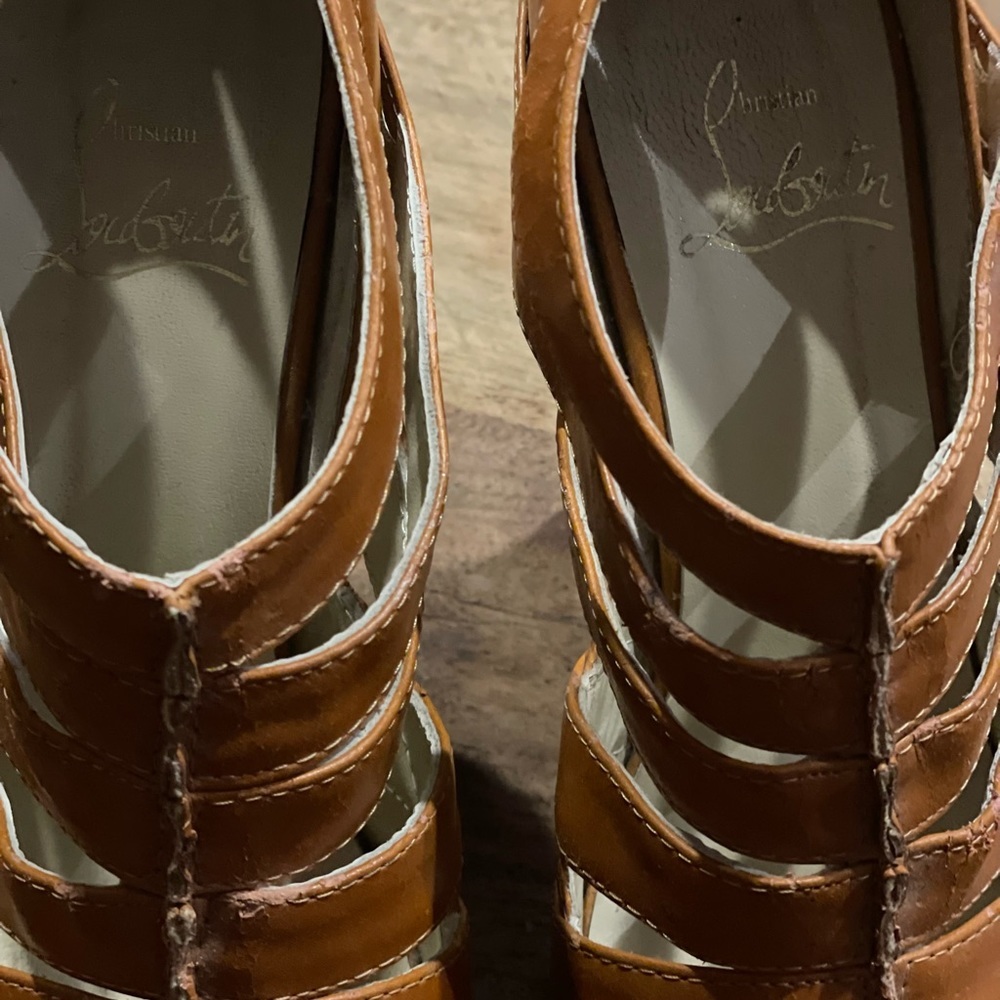 louboutin avec pique